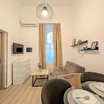 Rumbach Apartman 12