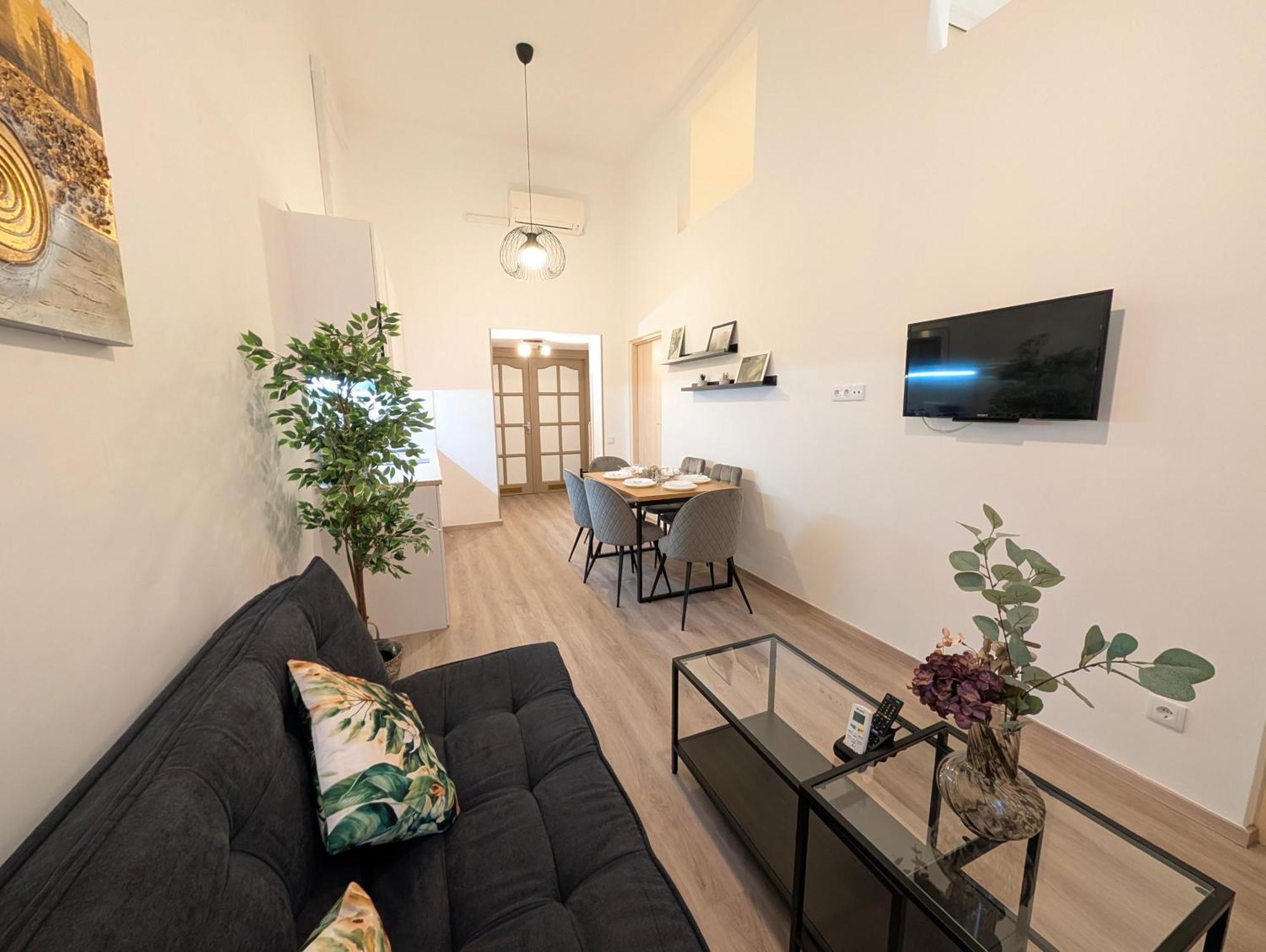 Apartment Rumbach 12 *